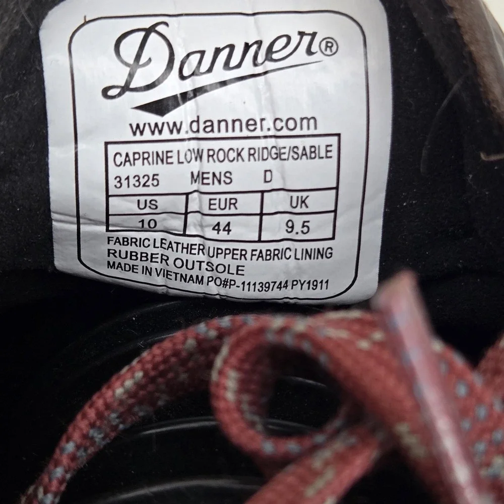 Danner Men's 10 D Caprine Low Vibram Hybrid Hiking Shoes Boots‎ Rock ridge Sable